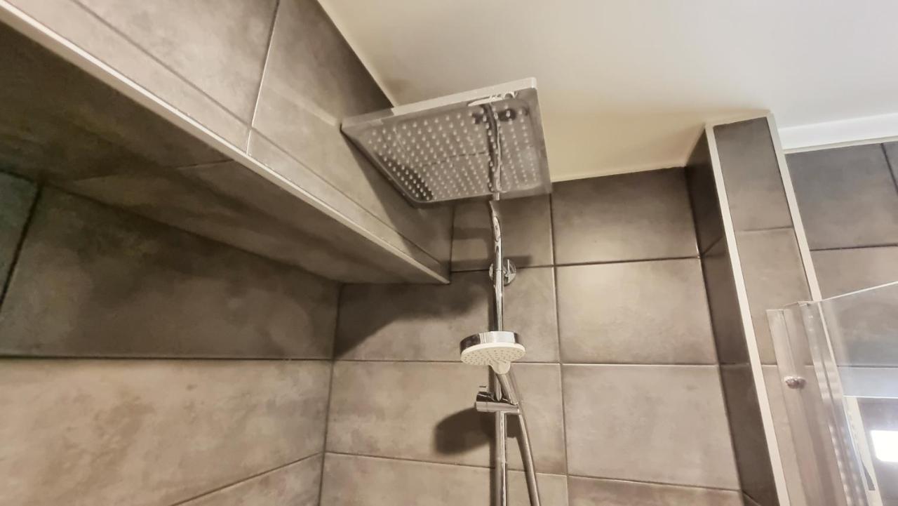 Le Smart - Parking - Terrasse - Wifi - Mulhouse - Relax Bnb Pfastatt Екстериор снимка