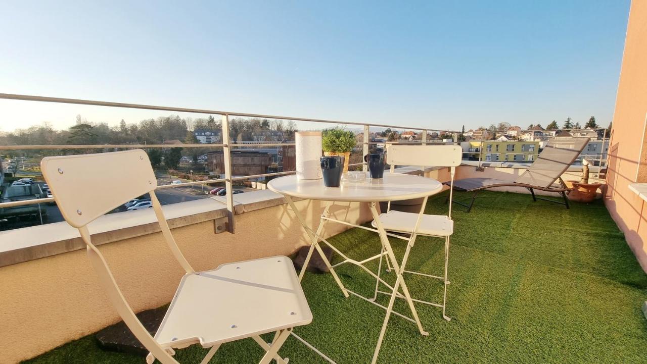Le Smart - Parking - Terrasse - Wifi - Mulhouse - Relax Bnb Pfastatt Екстериор снимка