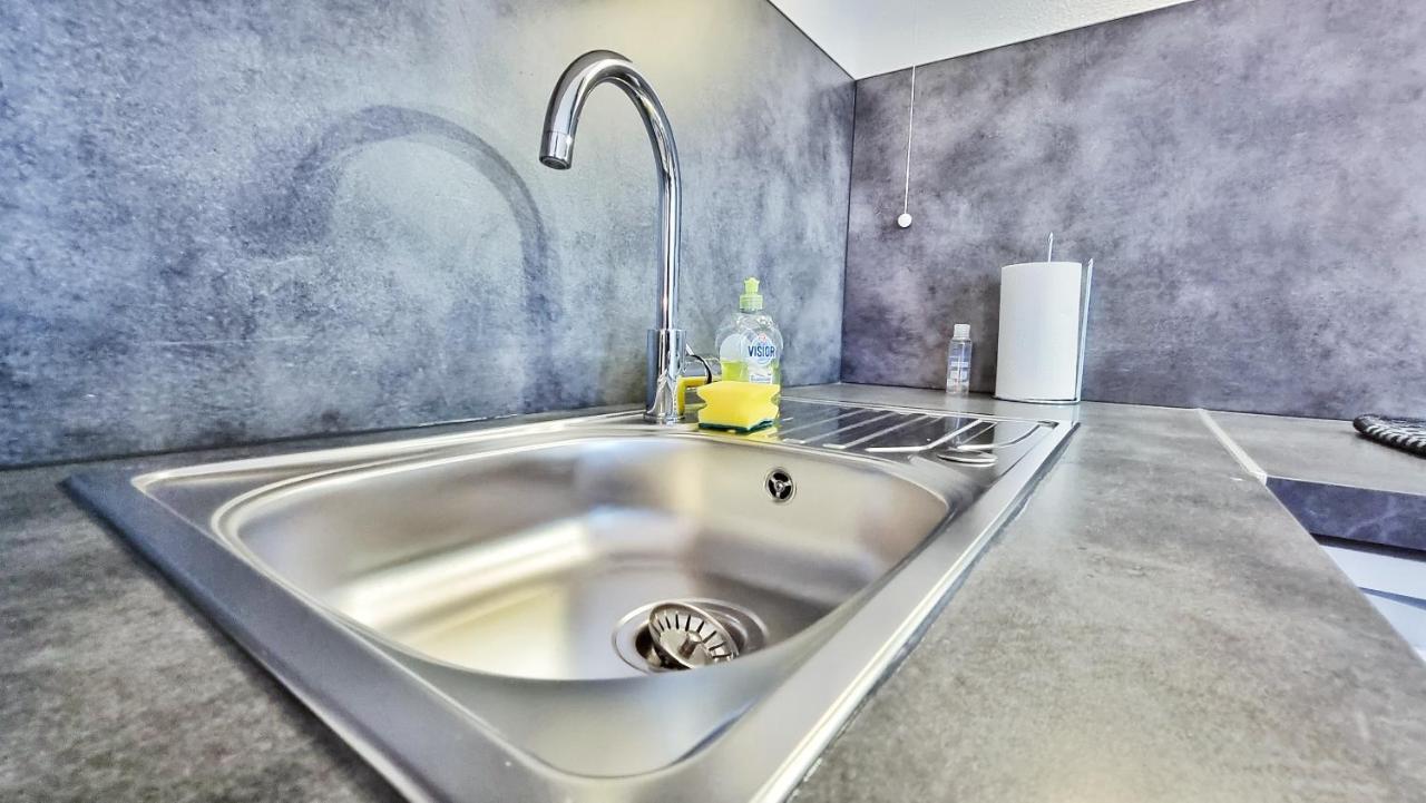 Le Smart - Parking - Terrasse - Wifi - Mulhouse - Relax Bnb Pfastatt Екстериор снимка